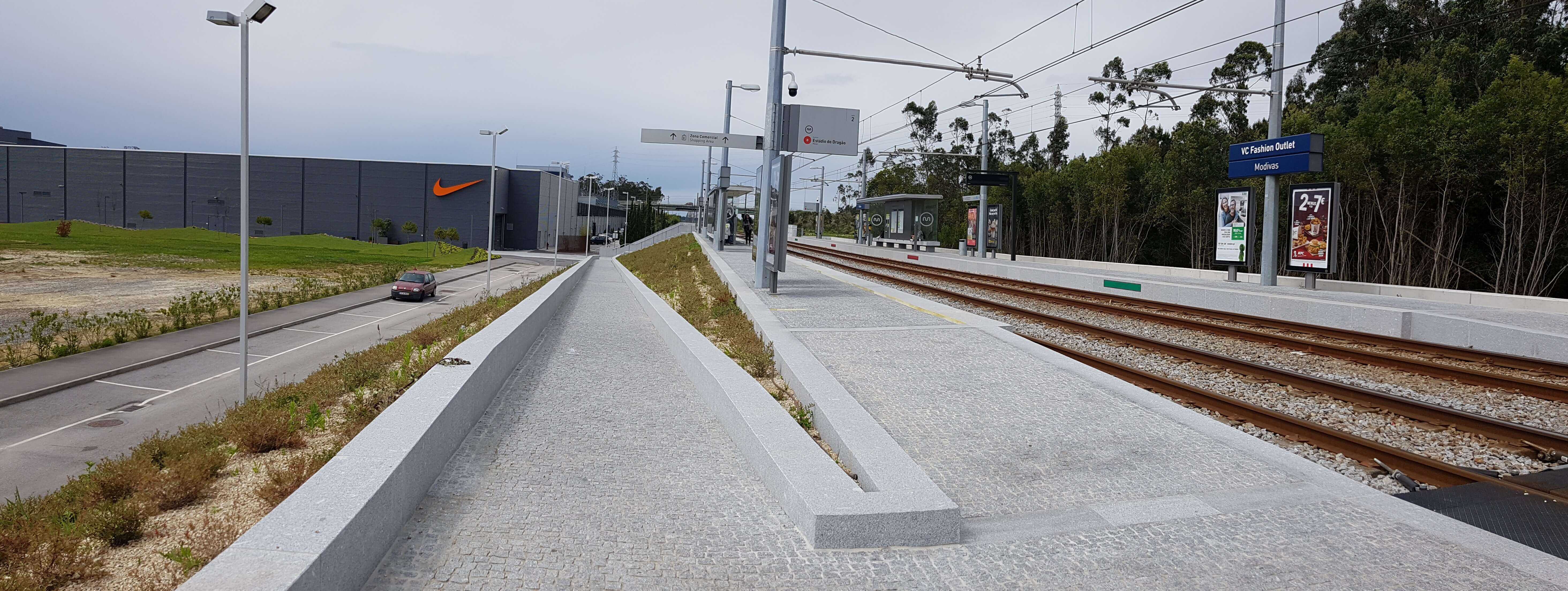 Estação do Metro – Modivas